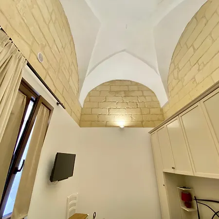 Nella Corte Di *
