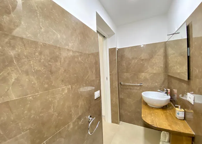 公寓 Nella Corte Di 莱切